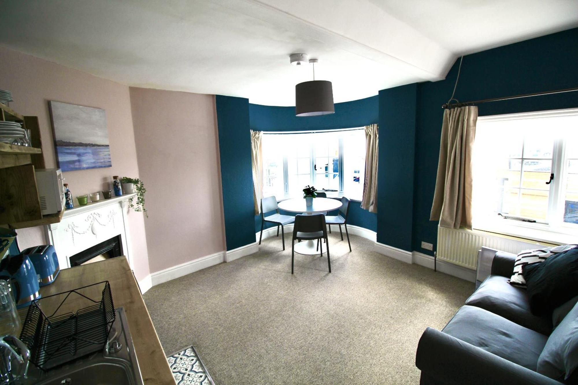 Pier View Studio Apartment Cowes  Room photo